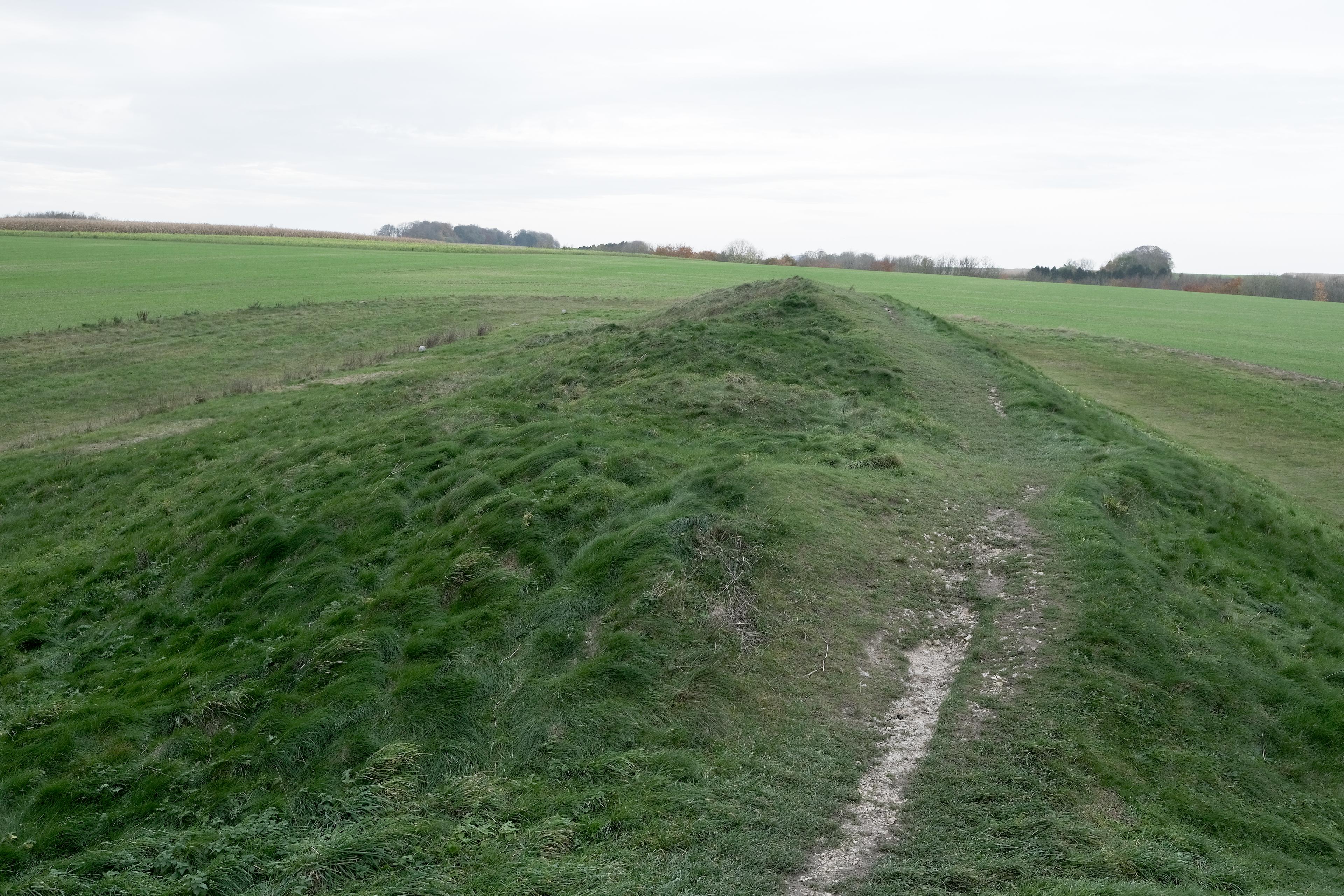 i-met-a-woman-frozen-in-stone photo 15